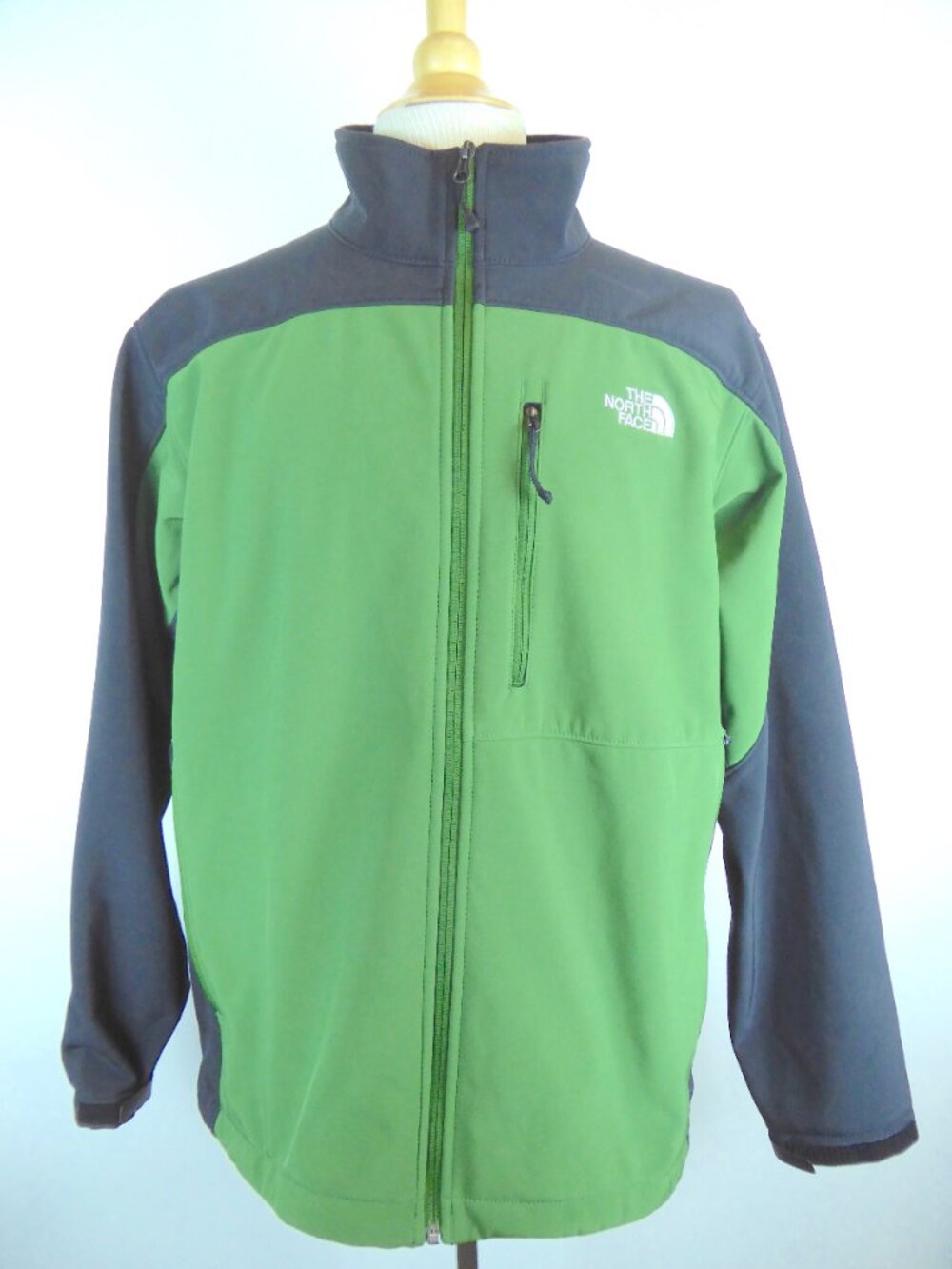 THE NORTH FACE GREEN BLACK ZIP WINDBREAKER soft shell JACKET XL